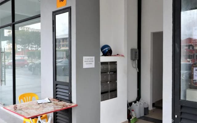 JC Space Capsule Hotel - photo 4
