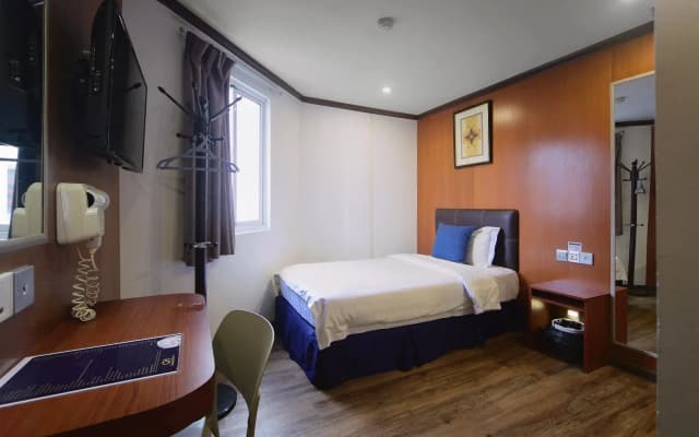 Chimera Hotel - photo 4