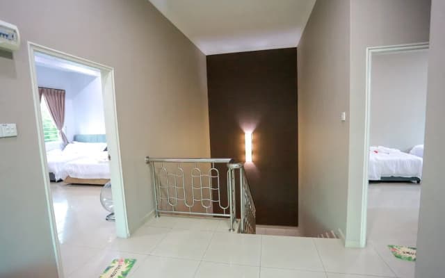 Bersatu Homestay - photo 3