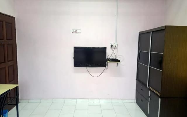 Homestay Roomstay Muar Srizahrani - photo 2