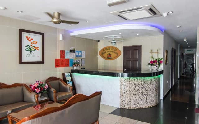 Rose Cottage Hotel Taman Nusa Cemerlang - photo 2