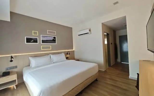 Raia Beach Resort Port Dickson - photo 4