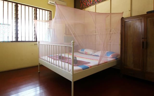 Voyage Home and Guesthouse - photo 4