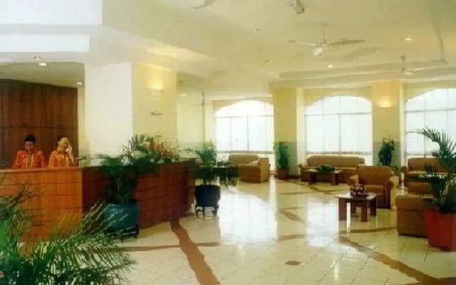 Marina Court Resort Condominium, Kota Kinabalu - photo 2