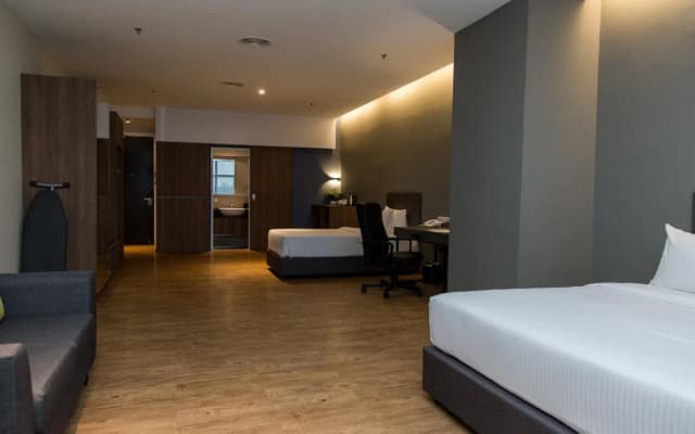 Imperial Regency Suites Petaling Jaya - photo 5
