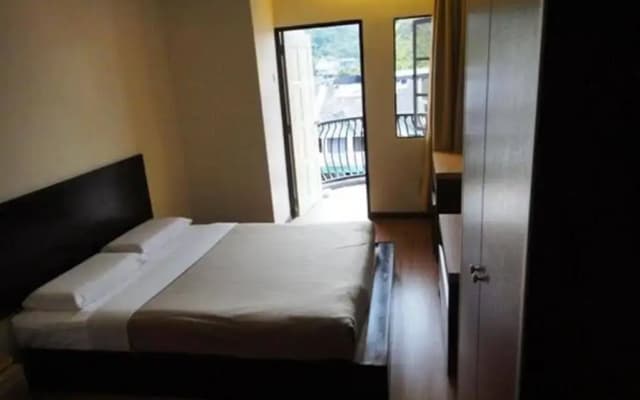 Hotel Chua Gin - photo 3