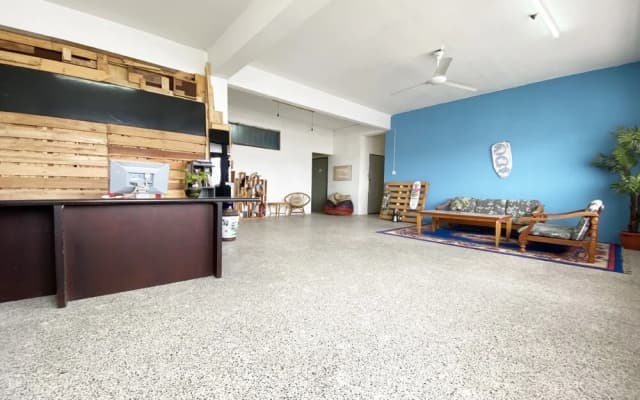 Oyo Home 90295 Beacon Homestay Kuching - photo 2