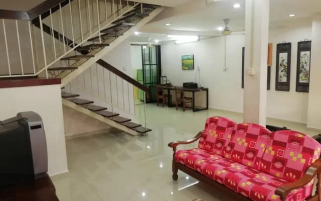Sweethome for 7 travellers at seremban - photo 4