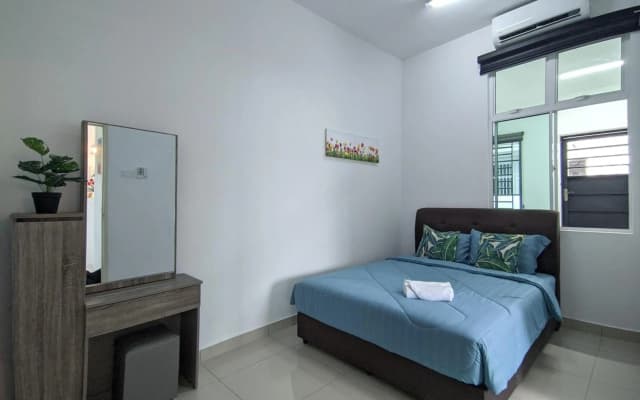 Desaru Comfy Home with Netflix Near Beach, Waterpark & BBQ - photo 5