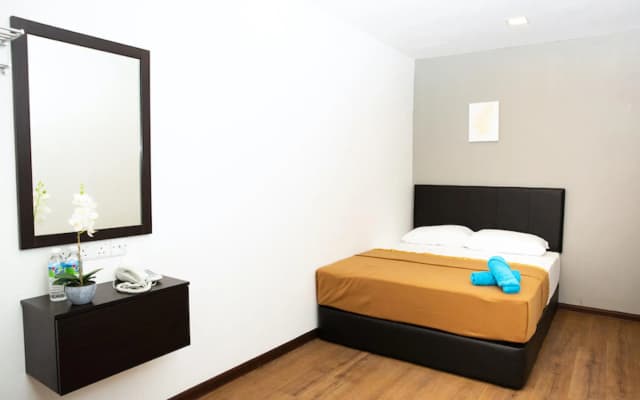 Belmorris Greentown Hotel - photo 2