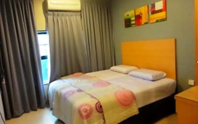 Hotel Budget Lestari - photo 5