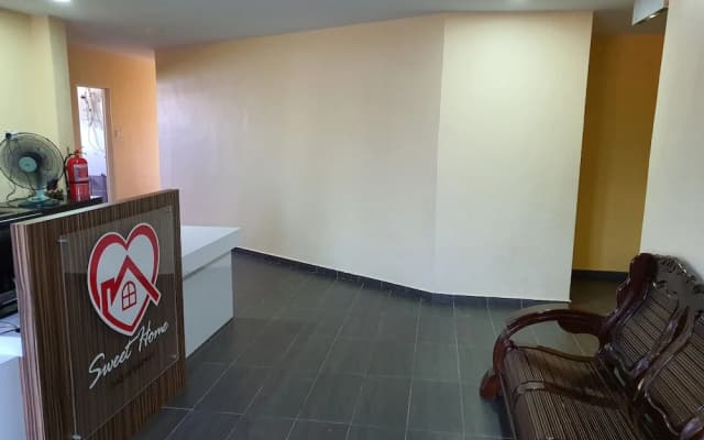 SPOT ON 89801 Sweet Home Hotel Sabak Bernam - photo 2