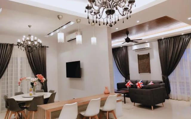 Sea Lion Kuala Selangor Semi-Detached Homestay - photo 3