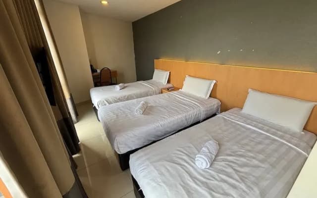 Signature Hotel Puchong@SetiaWalk by OYO Rooms - photo 2