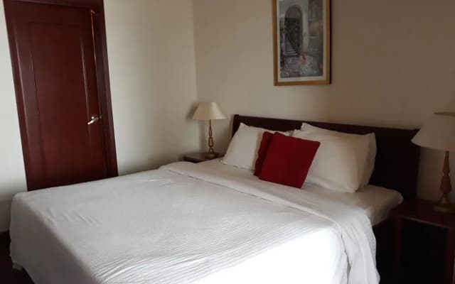 1Imbi Suites Times Square - photo 3