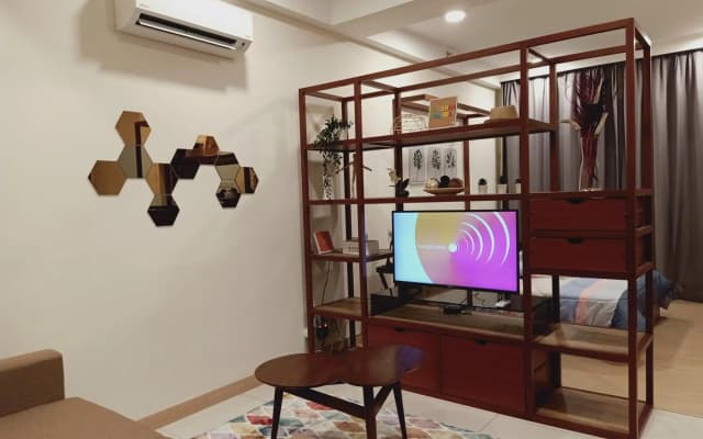 Desiran @ Timurbay - seafront studio apartment with WiFi - photo 2
