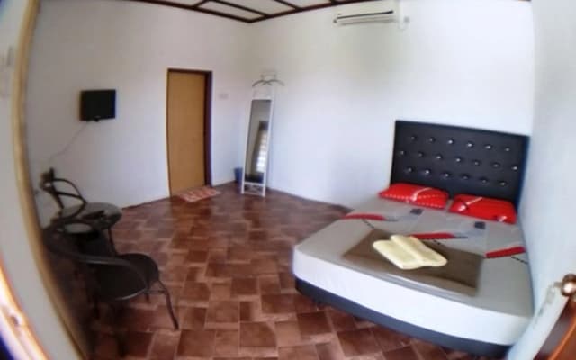 Izz Room Motel - photo 3