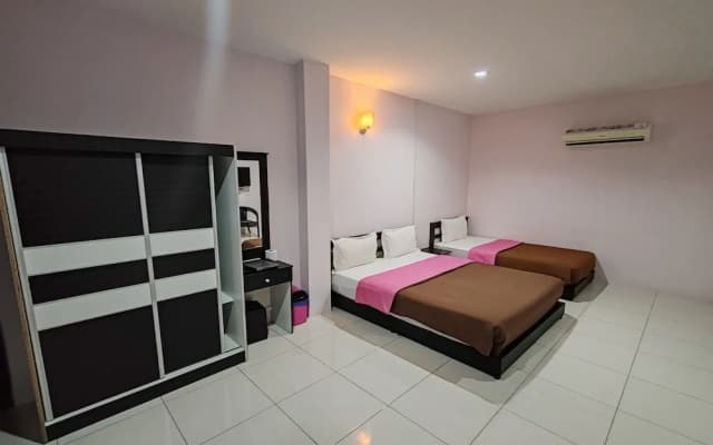 Hotel Kuang Hua Sitiawan Near To (UniKL-MIMET) - photo 3