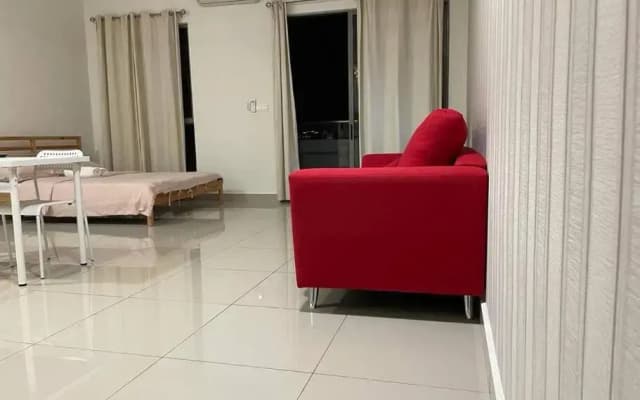 D13A, Cyberjaya, Netflix, Wifi, Parking, Balcony - photo 4