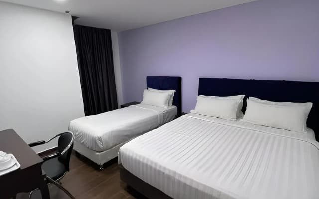 Elmark Hotel Johor - photo 4