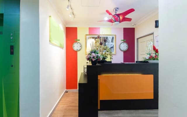 OYO 308 Hotel Sunjoy 9 - photo 2