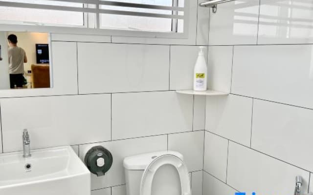H&H 3 by H&H Leisure Guest House - photo 5