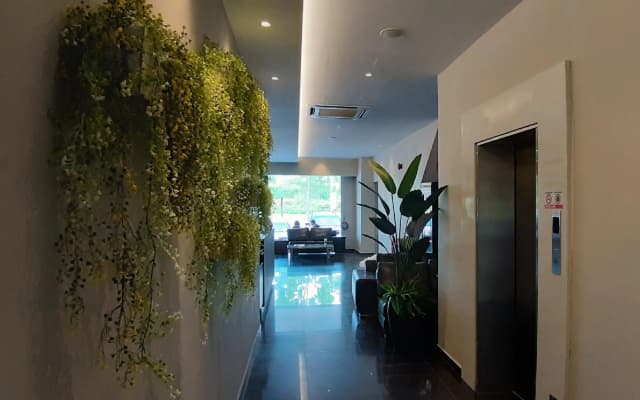 MIICO Hotel @ Mount Austin - photo 2