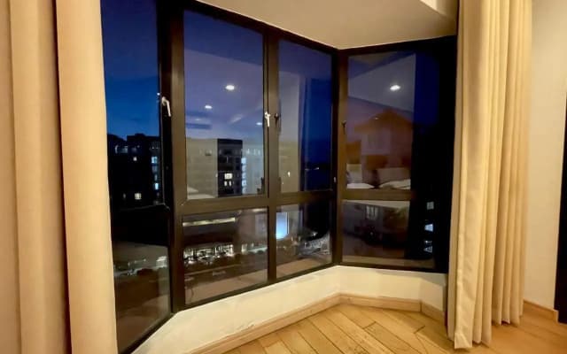 PENTHOUSE MARINA COURT VACATION HOME 4 BEDROOMS KOTA KINABALU 14pax - photo 2