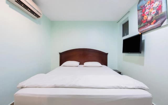 Hotel Sixty Six - photo 2