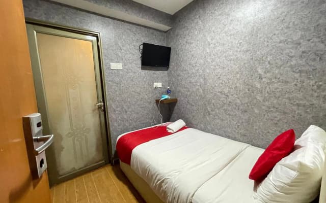 OYO 419 City Boutique Hotel (Sanitized Stay) - photo 5