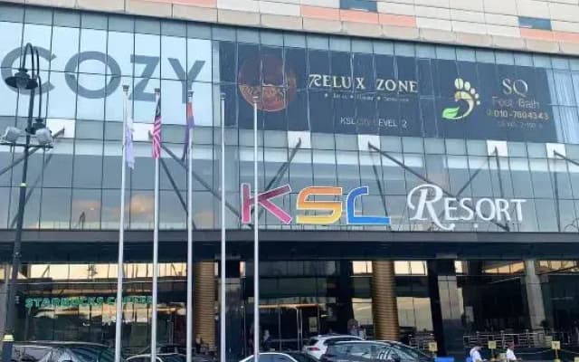 KSL City Mall Johor Bahru 5 Pax High Floor Balcony City View - photo 3