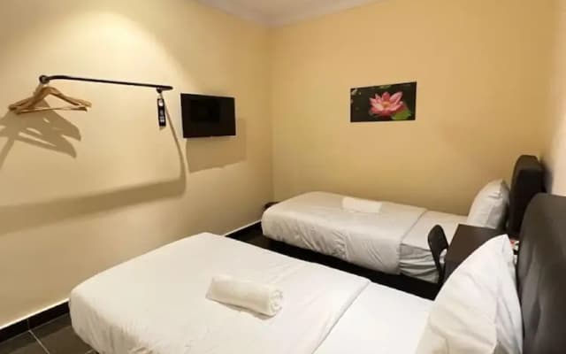 I Go Hotel - photo 3