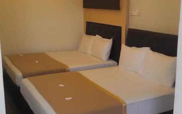 ARK Serdang Business Hotel - photo 4