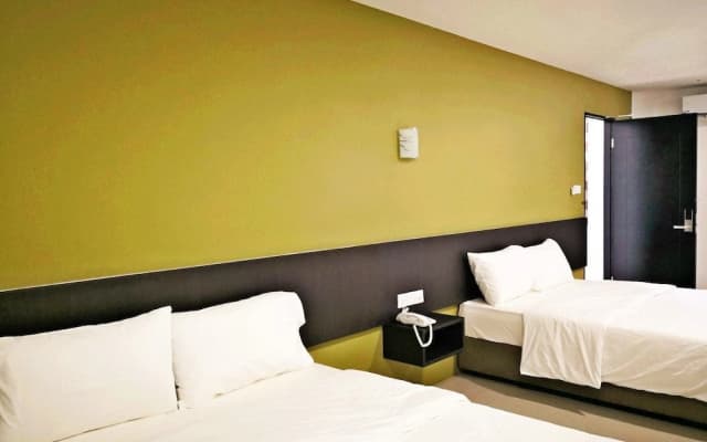 Comfort Inn - photo 2