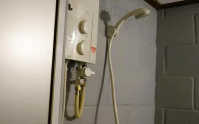 AE Semporna Guesthouse - photo 5