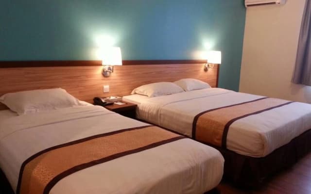 TD Lodge Kota Belud - photo 4