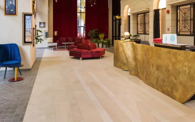 Scarletz Suites by Five senses - photo 2