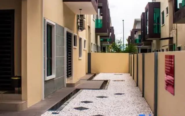 Tropical Livings Meru Ipoh Homestay - photo 2