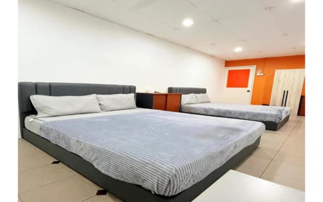 Hotel O S Homestay Premium - photo 2