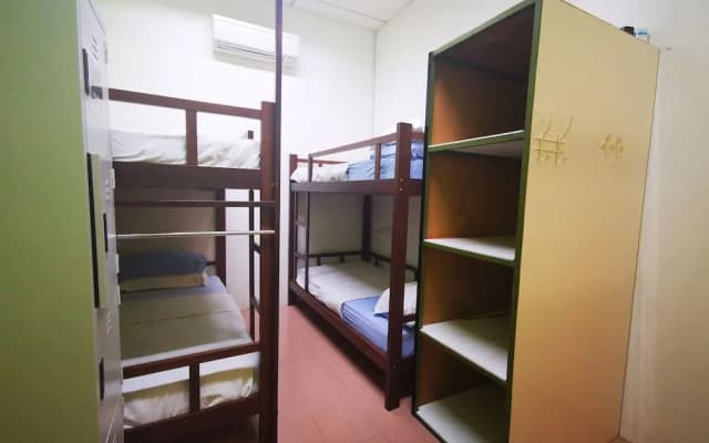 Masada Bed & Breakfast - photo 5
