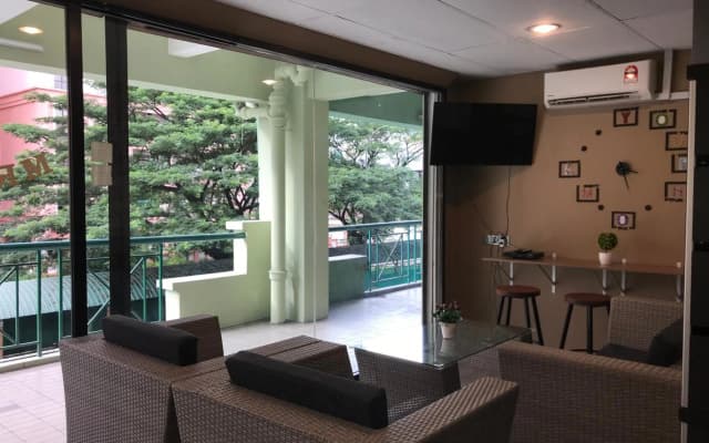 Nusantara Mattwaddien Hostel - photo 2