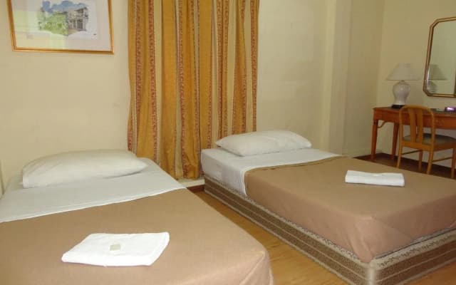 Pristine Hotel - photo 5