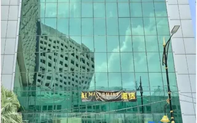 Miilehill Hotel By Maco at JB Town Center - photo 5
