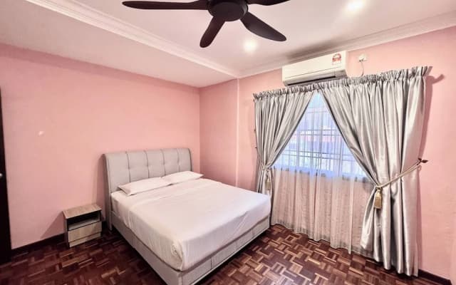 Spacious 4-bedroom House in Tebrau City, Johor Bahru - photo 4