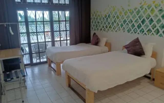 Natol Homestay - Venice (Samajaya Tabuan Tranquility Township) - photo 4