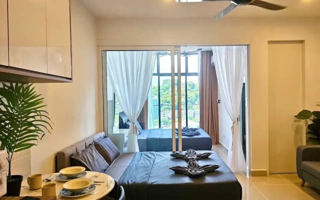 Covesign Suite, The Shore Kota Kinabalu - photo 3