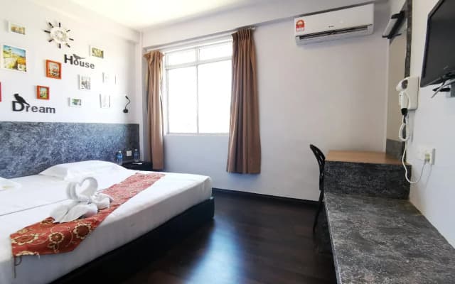 de Marina Hotel - photo 3