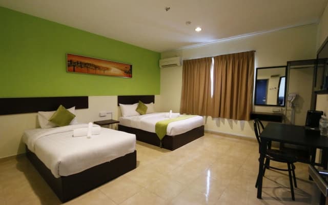 Golden Roof Hotel Falim Ipoh - photo 5