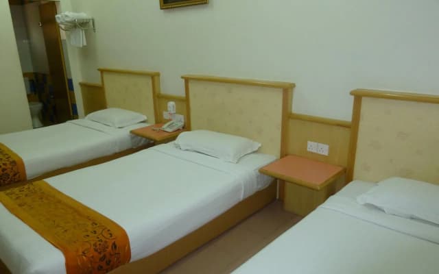 Intan Beach Resort - photo 5
