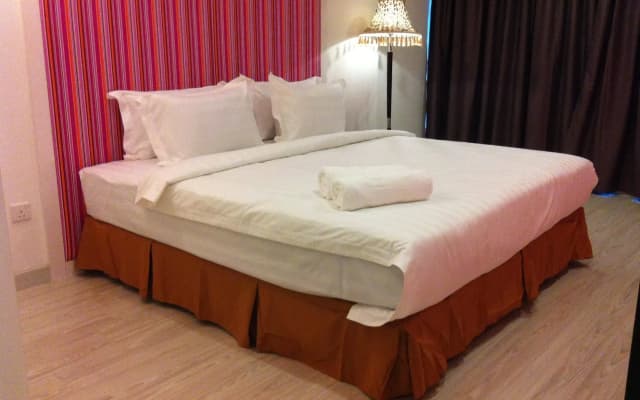 Borneo Vista Suites Hotel - photo 3